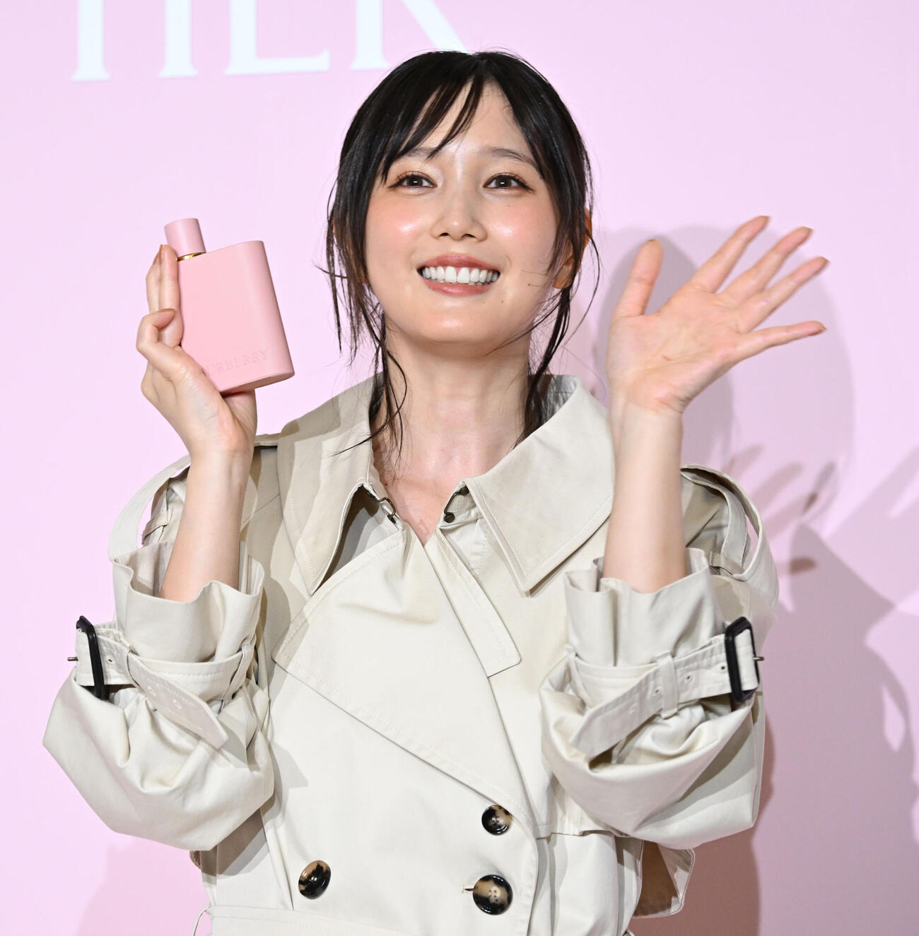 「バーバリービューティ」の新製品発表イベントに登場した本田翼（撮影・千葉一成）