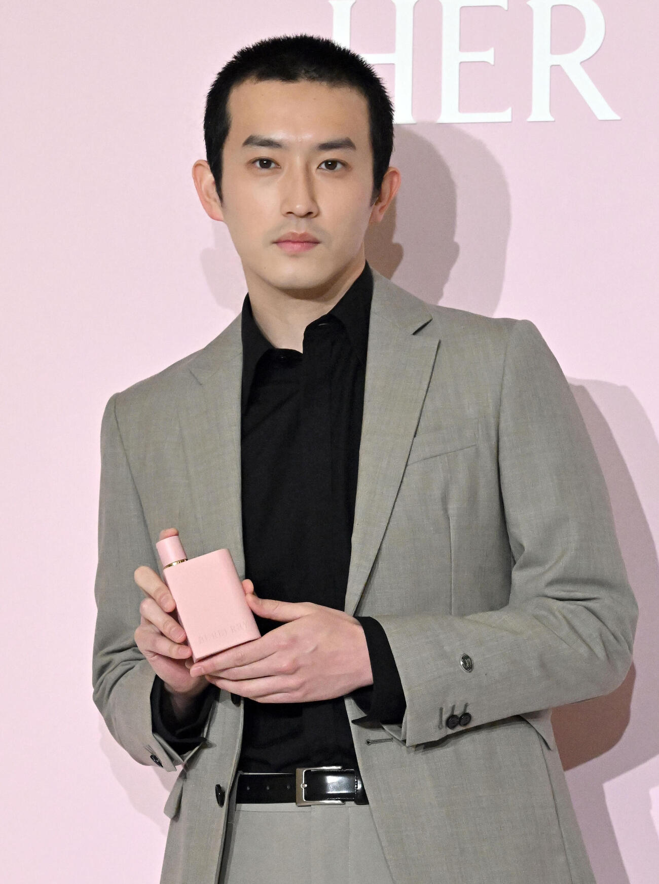 「バーバリービューティ」の新製品発表イベントに登場した杉野遥亮（撮影・千葉一成）
