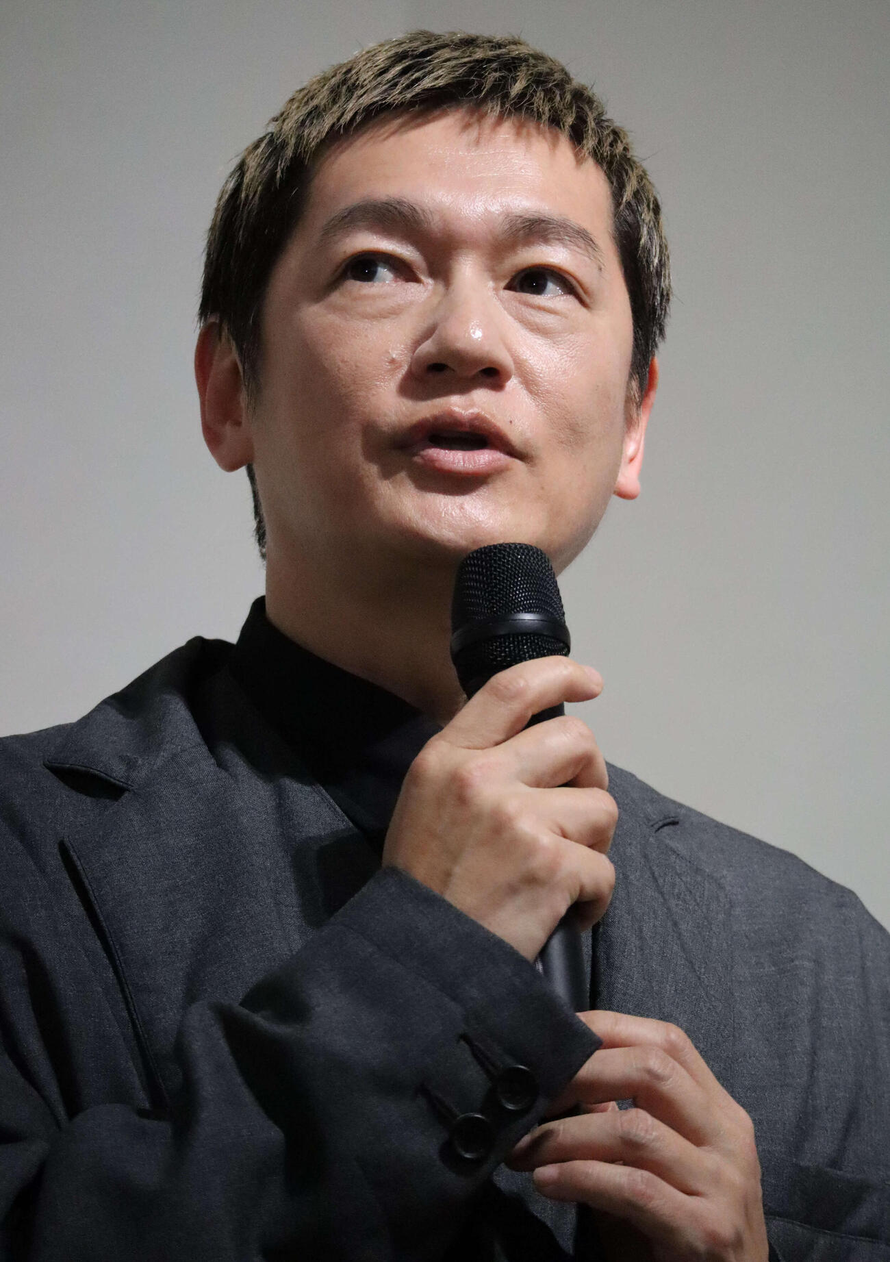 「NHK日曜美術館50年展」の取材会に出席した井浦新