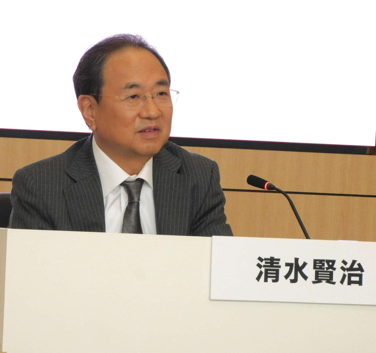 3月度会見を行ったフジテレビの清水賢治社長