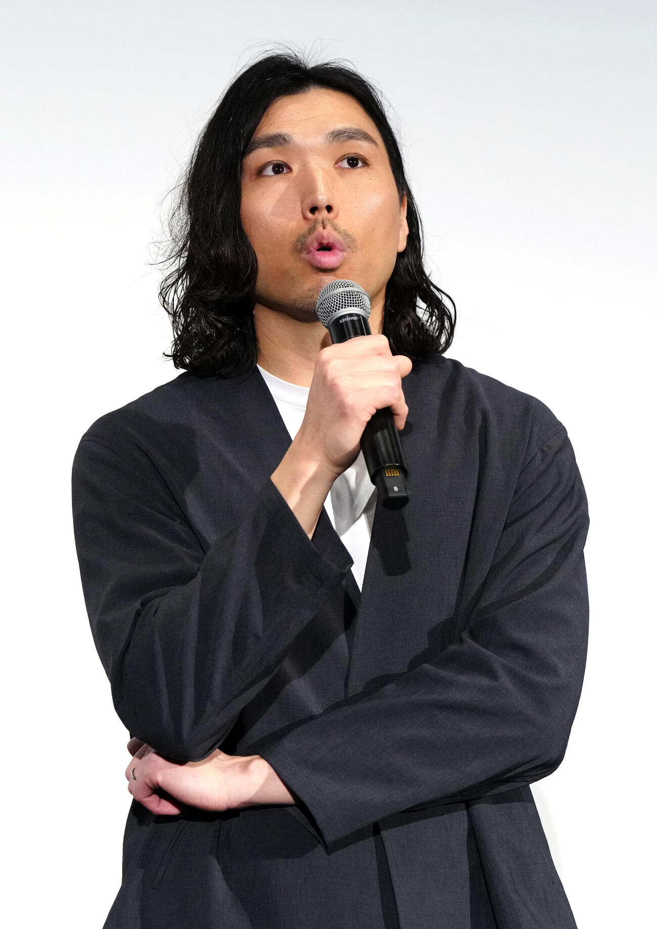 映画「90メートル」公開記念舞台あいさつを行う中川駿監督（撮影・江口和貴）