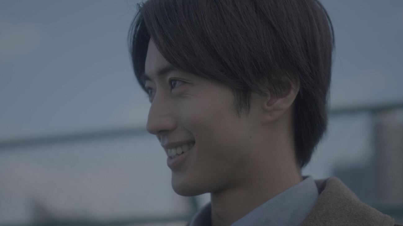 短編映画「思い出はゴーグルの向こうに」で主演する旭惟吹