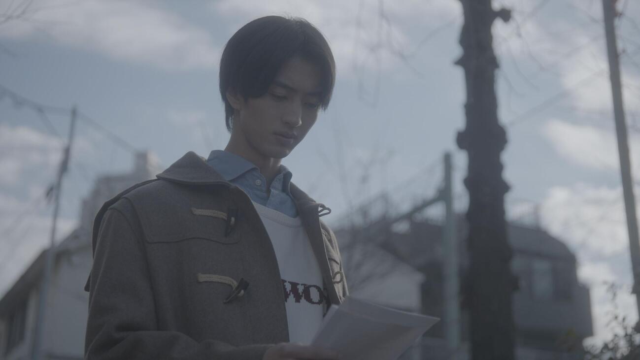短編映画「思い出はゴーグルの向こうに」で主演する旭惟吹