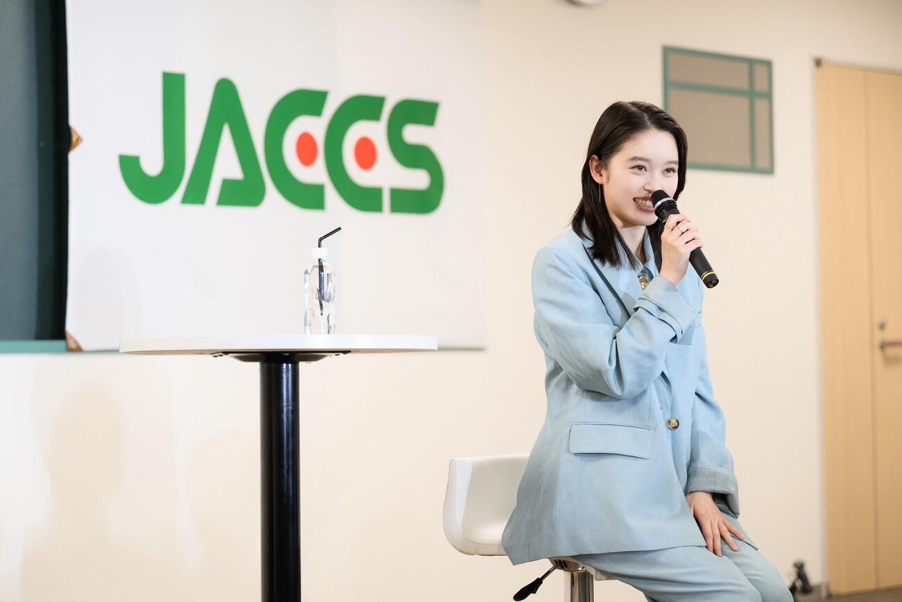 ジャックス入社式に登壇した髙石あかり