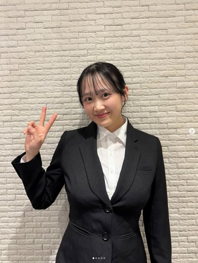 奥村梨穂として活動していた日沖りほさん（インスタグラムから）