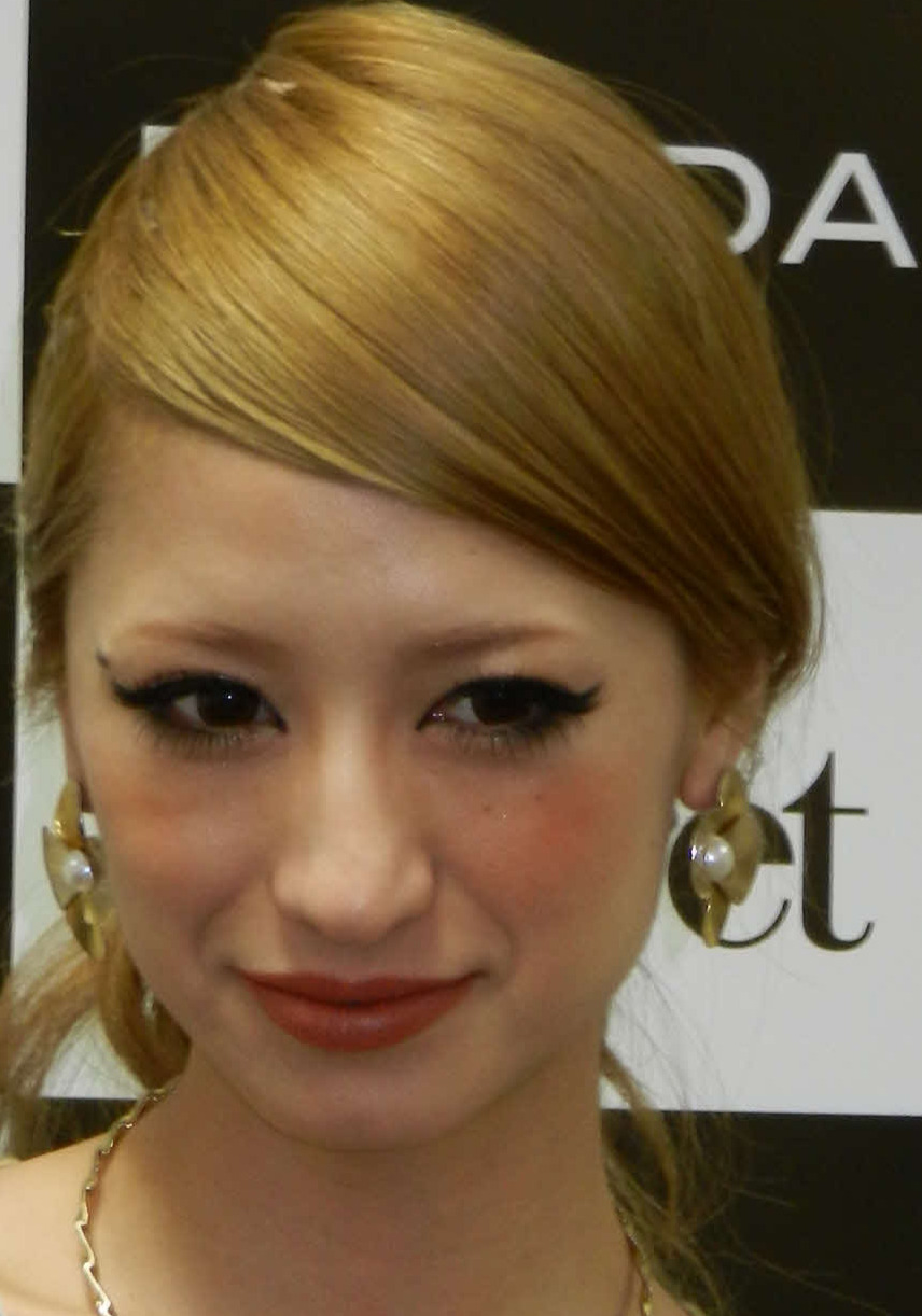 松本恵奈（2011年撮影）