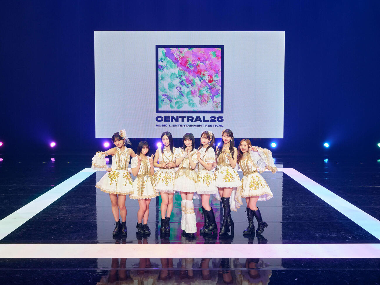 初日公演に出演したモーニング娘。‘26（撮影：きるけ。／MMT）