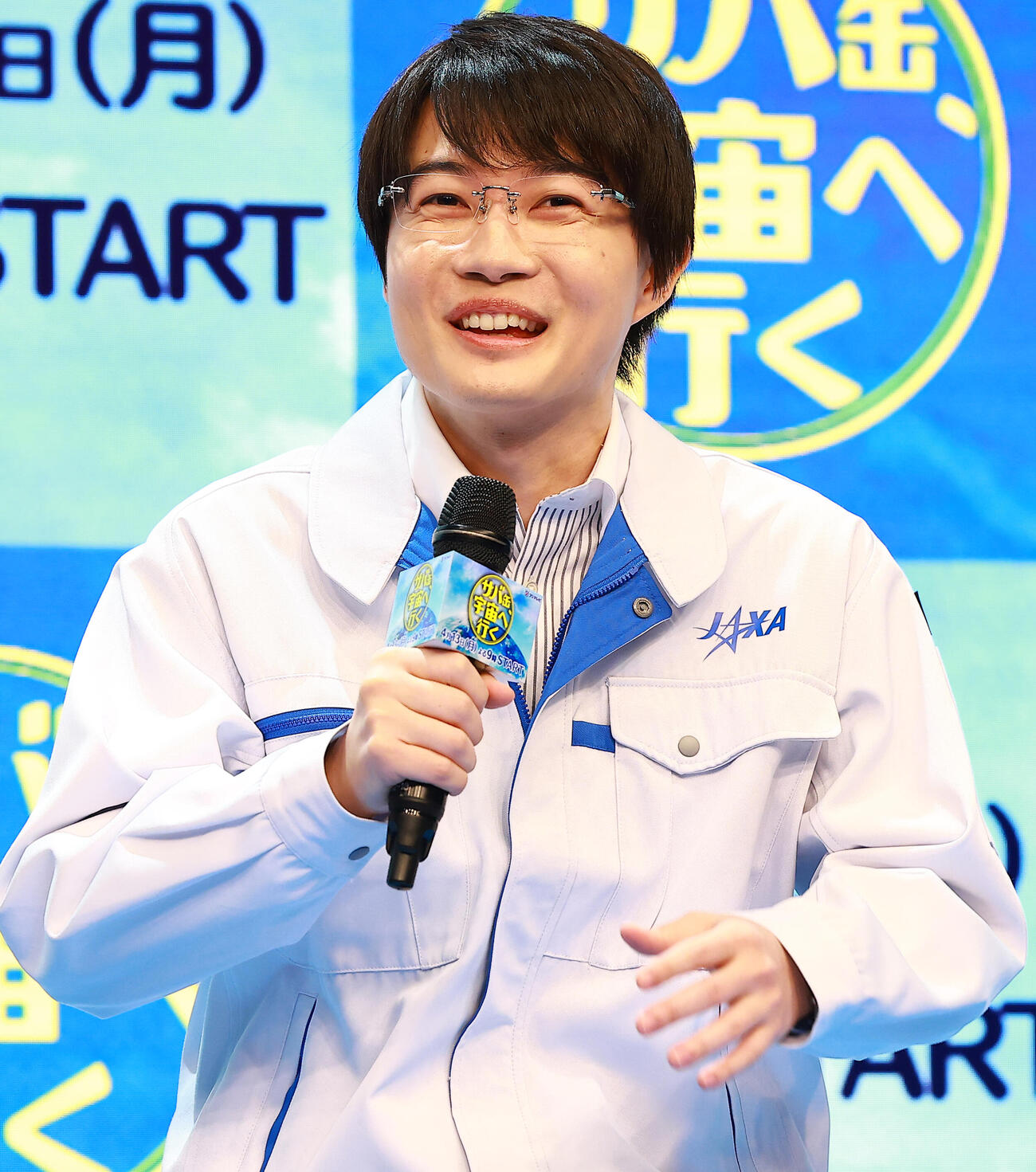 フジテレビのドラマ「サバ缶、宇宙へ行く」制作発表会見に登場した神木隆之介（撮影・野上伸悟）