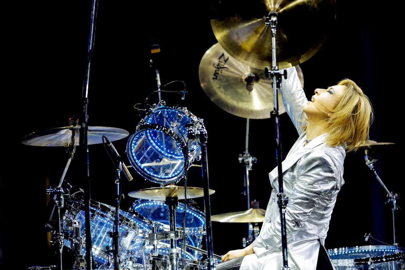 約2年半ぶりにドラムソロのフルパフォーマンスを披露したYOSHIKI