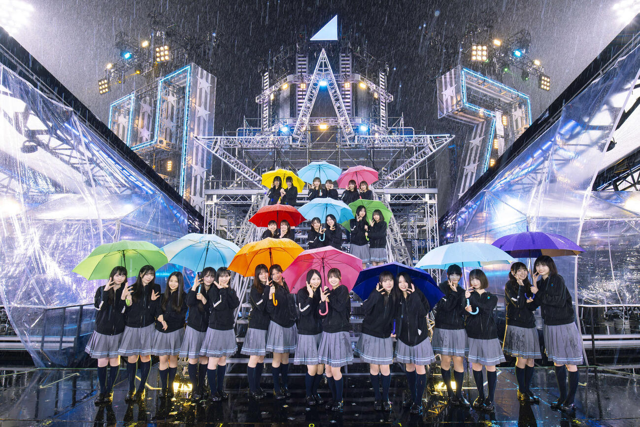 「7回目のひな誕祭」初日公演を開催した日向坂46　（C）Seed＆FlowerLLC