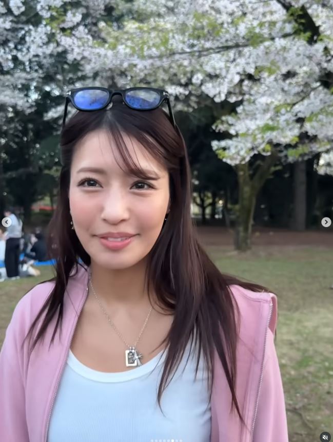 橋本梨菜のインスタグラムから