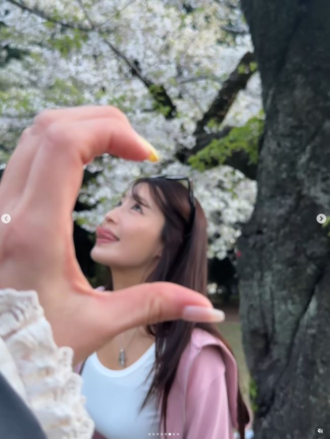 橋本梨菜のインスタグラムから