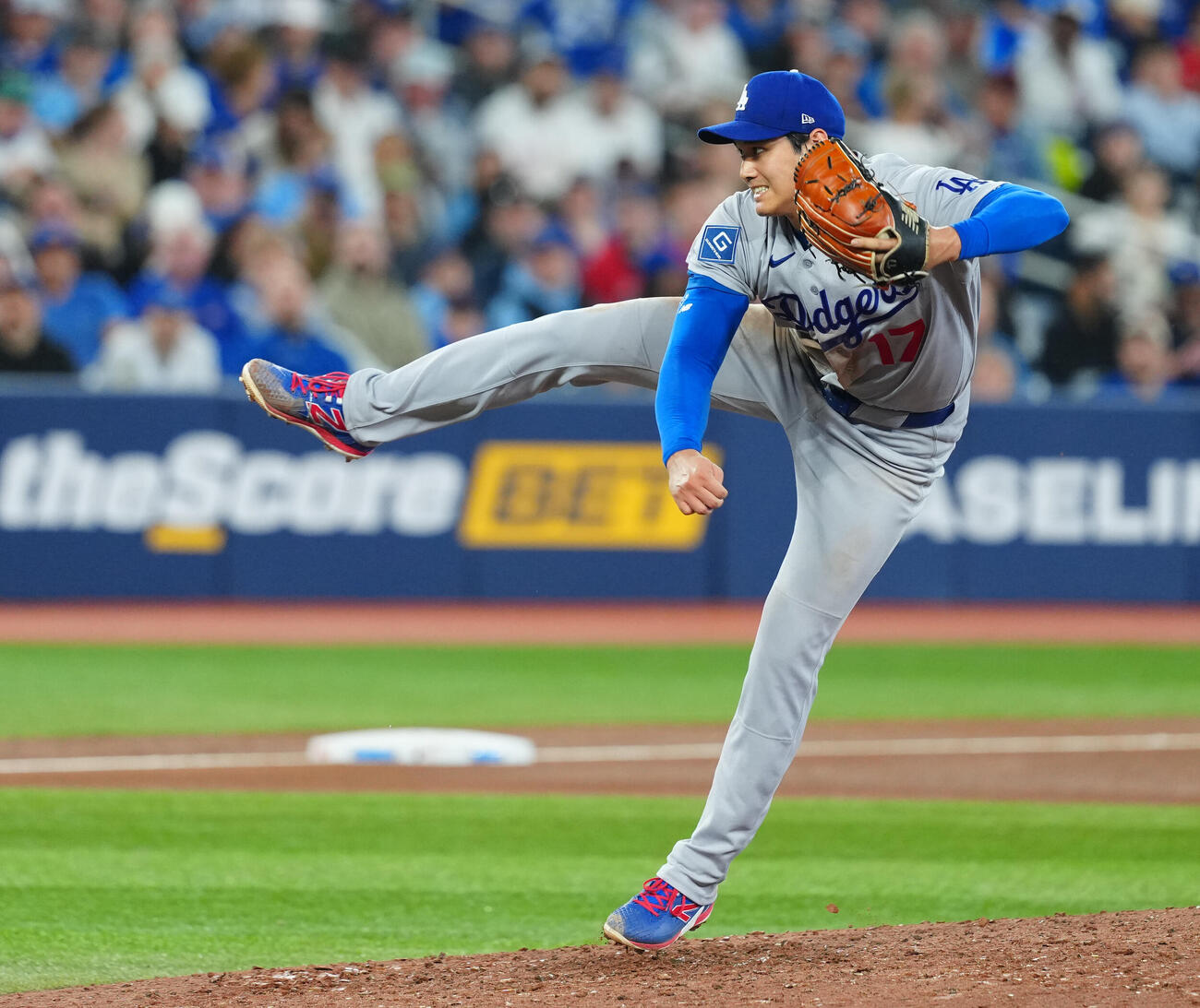 ブルージェイズ対ドジャース　力投するドジャース先発大谷（撮影・垰建太）