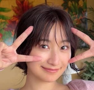 榎原依那のインスタグラムから
