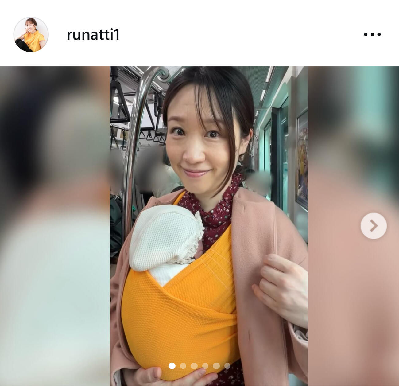 生まれたばかりの娘を抱っこする村上留奈（村上留奈のインスタグラムから）