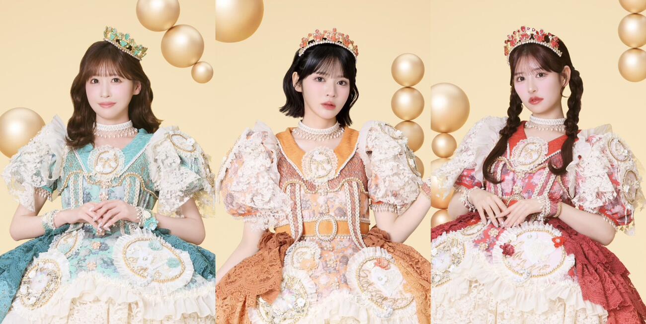 第71回「日本音声言語医学会総会・学術講演会」にコメントを寄せたFRUIT ZIPPERのメンバー。左から、櫻井優衣、鎮西寿々歌、月足天音