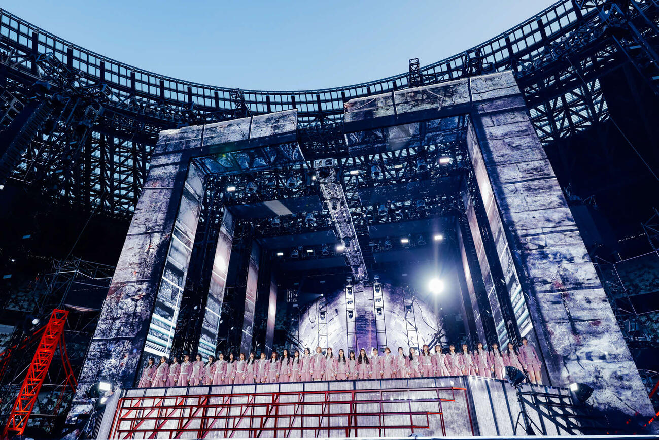 「5th YEAR ANNIVERSARY LIVE」を行った櫻坂46（（C）Seed＆Flower LLC）
