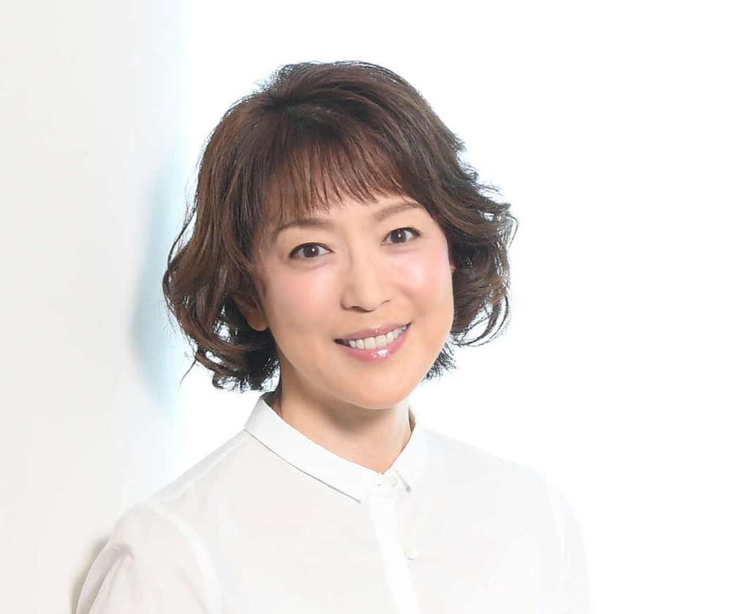 若村麻由美（2023年撮影）