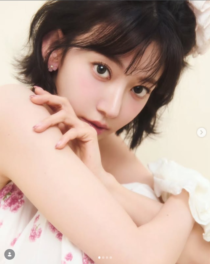 宮脇咲良のインスタグラムから