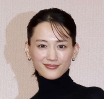 綾瀬はるか（2026年1月撮影）