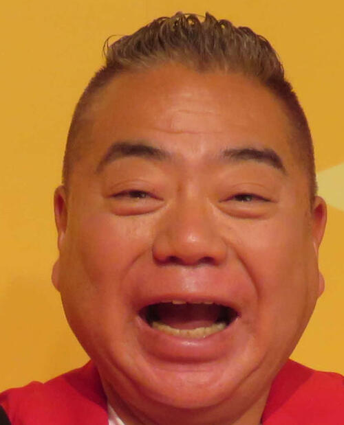 出川哲朗「俺らのバイクの後ろ、黒い真っ黒な車が何台か…」充電旅ゲストで「スゴかった」人