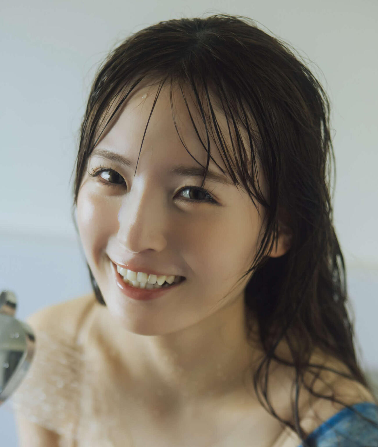 「DOLCE Vol.21」のグラビアに登場している由良ゆら　撮影／横山マサト（C）白夜書房