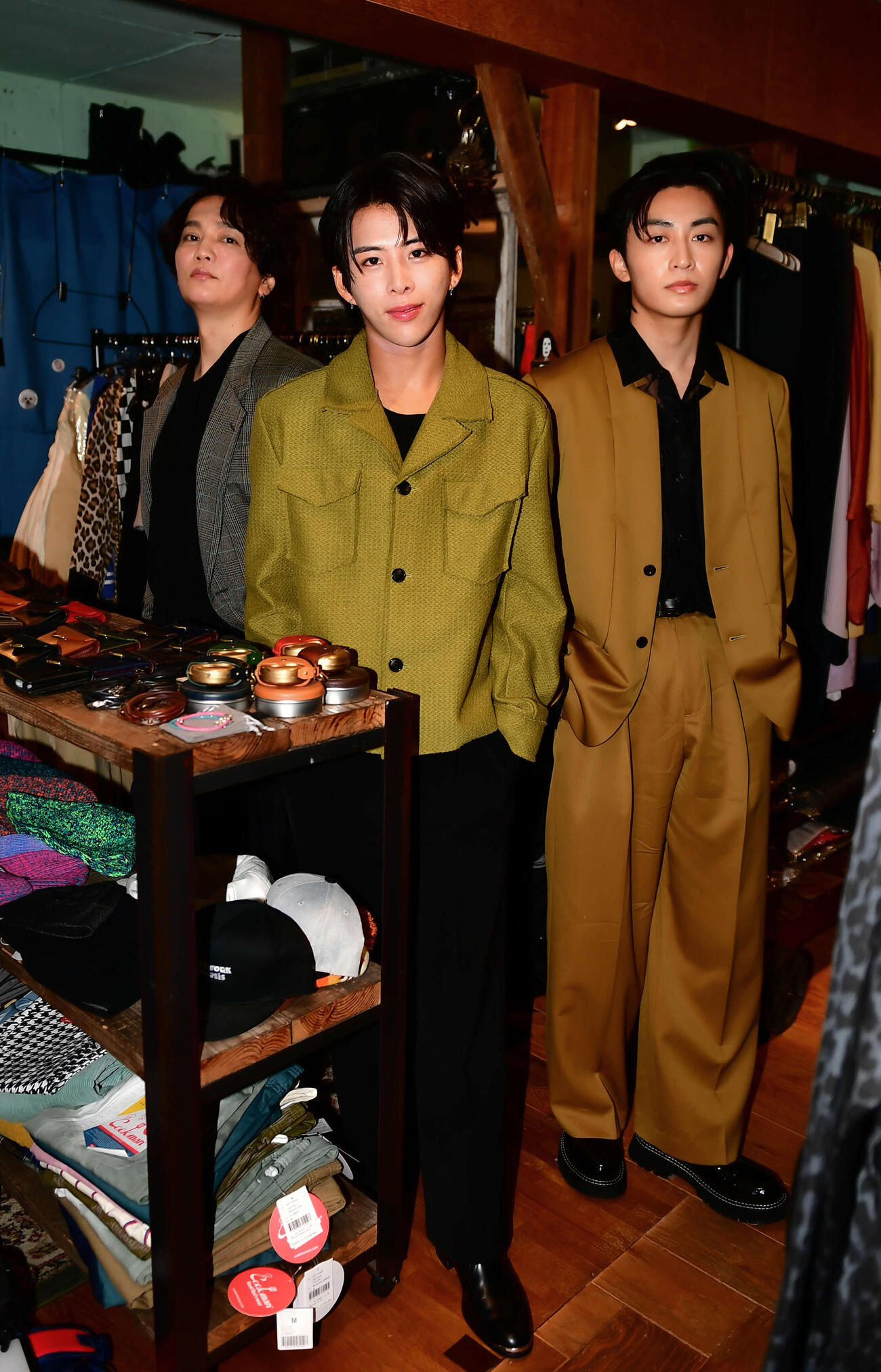 映画「DOPPEL」に出演する、左から浅沼晋太郎、森崎大祐、日野友輔（撮影・松尾幸之介）