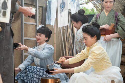 【第４週の風、薫る】捨松は二人を見初め、トレインドナースにならないか、と声をかける