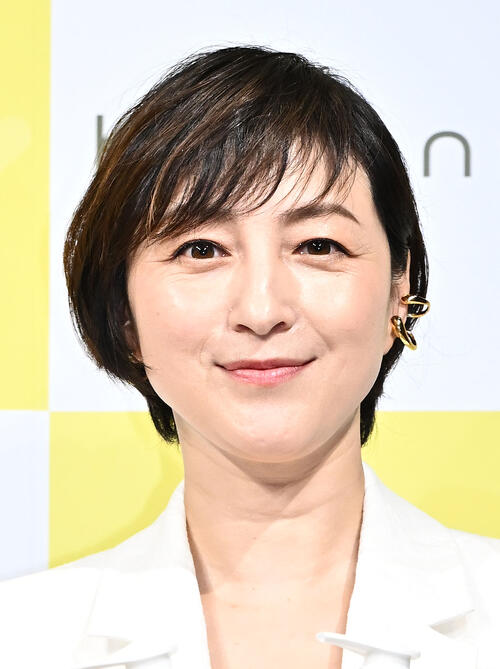 広末涼子　地元高知から第一歩　黄色系衣装で「たくさんの方々にあたたかく迎えていただき感謝」
