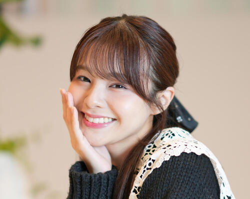 26歳元アイドル「セクシーマシマシ」な透け透けシースルービキニ姿は「輝く美しさ具現化」