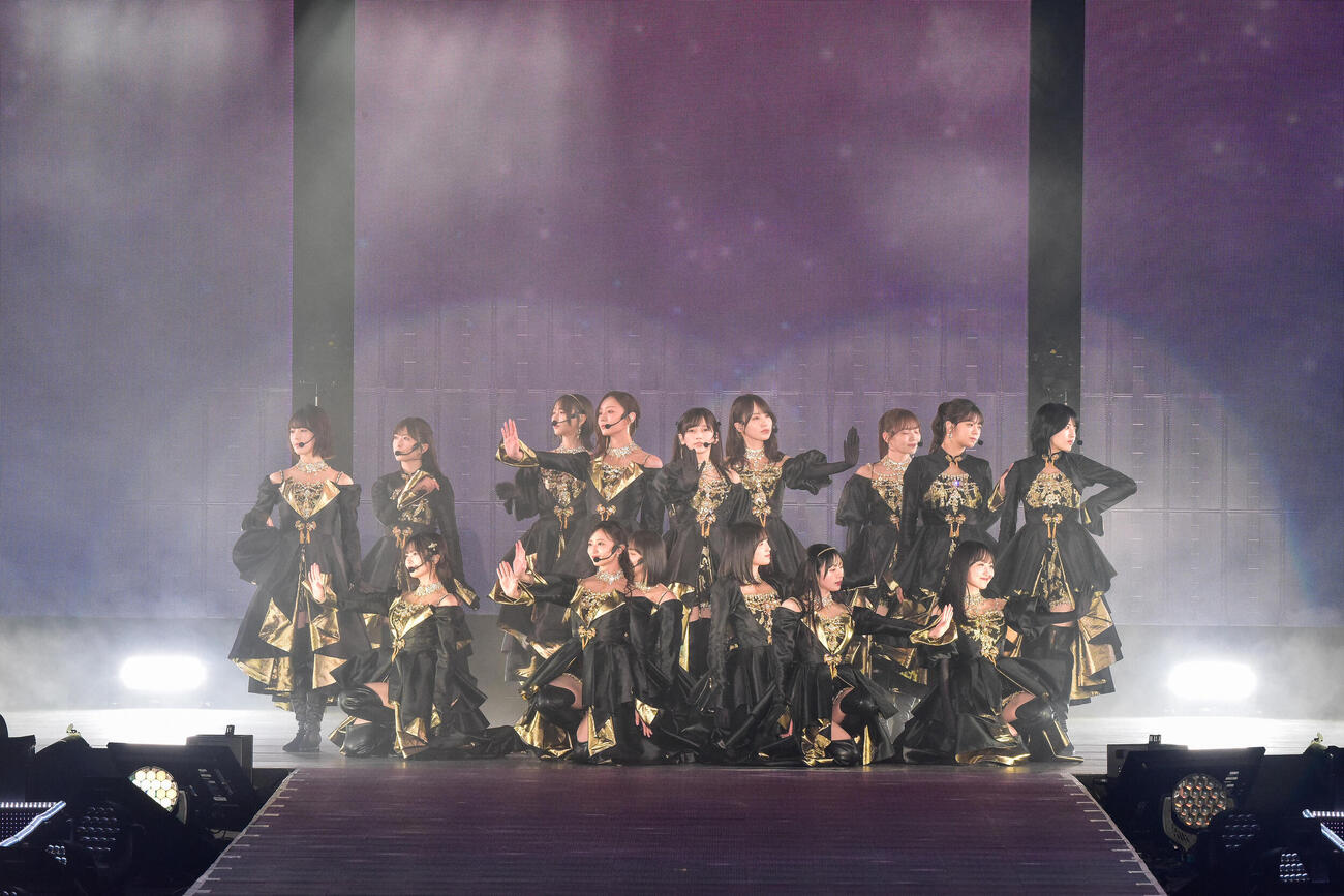 ライブを行うアーティストのトップバッターとして登場した乃木坂46（C）Rakuten GirlsAward 2026 SPRING／SUMMER