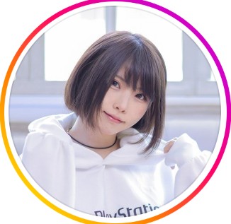 えなこのインスタグラムから