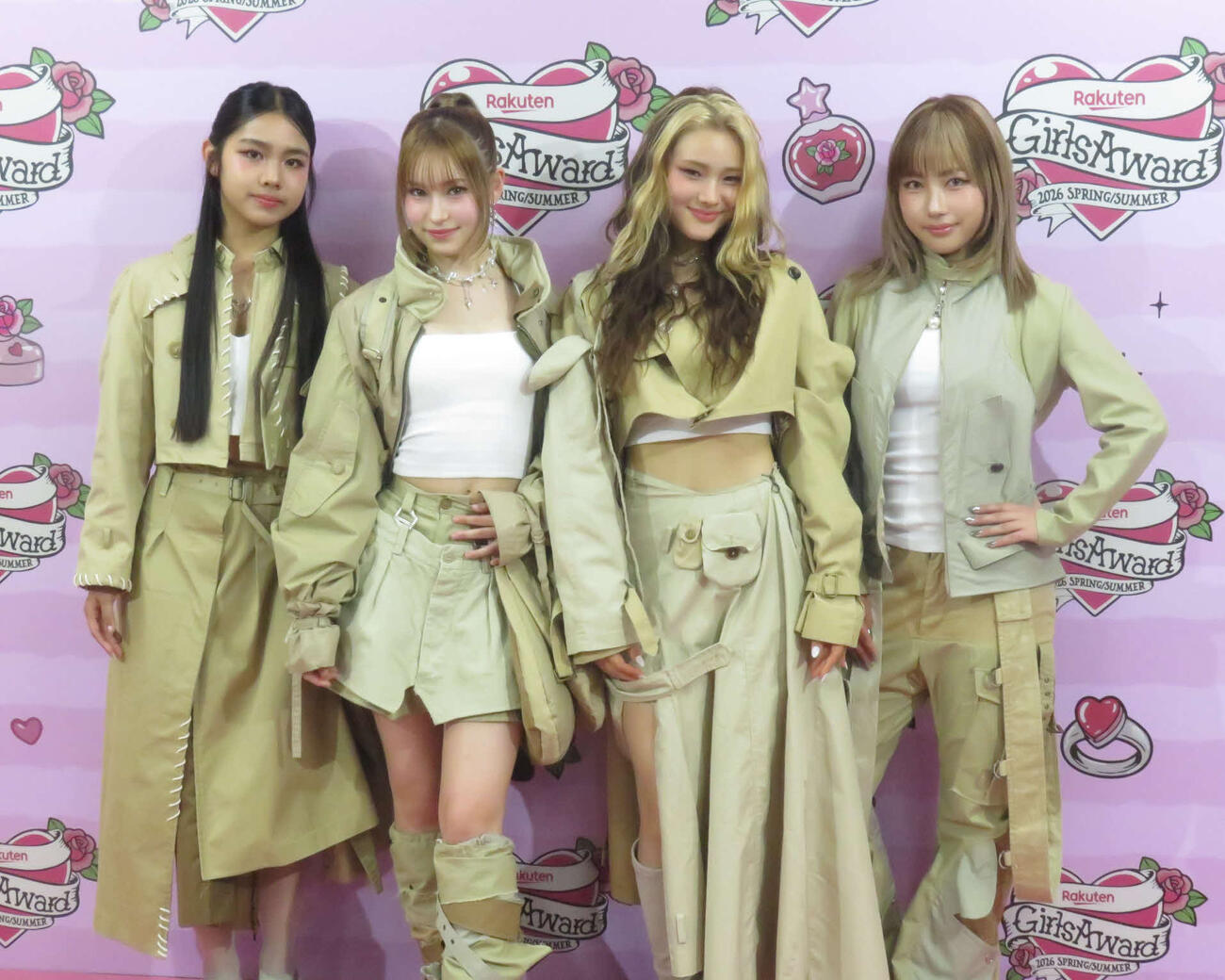 「Rakuten GirlsAward 2026 S／S」に出演した「美麗－Bi－ray－」の左からCocomi、Emi、Michelle、Hinata