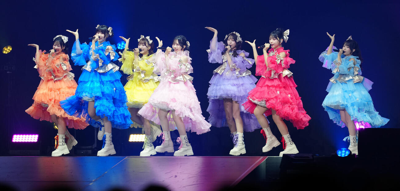 「JJ50thAnniversaryFest2026」でパフォーマンスするSWEET STEADY（撮影・鈴木みどり）