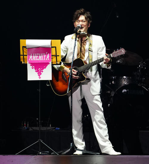 「JJ50thAnniversaryFest2026」でパフォーマンスするAMEMIYA（撮影・鈴木みどり）