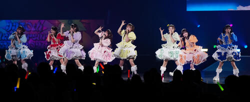 「JJ50thAnniversaryFest2026」でパフォーマンスするCUTIE STREET（撮影・鈴木みどり）