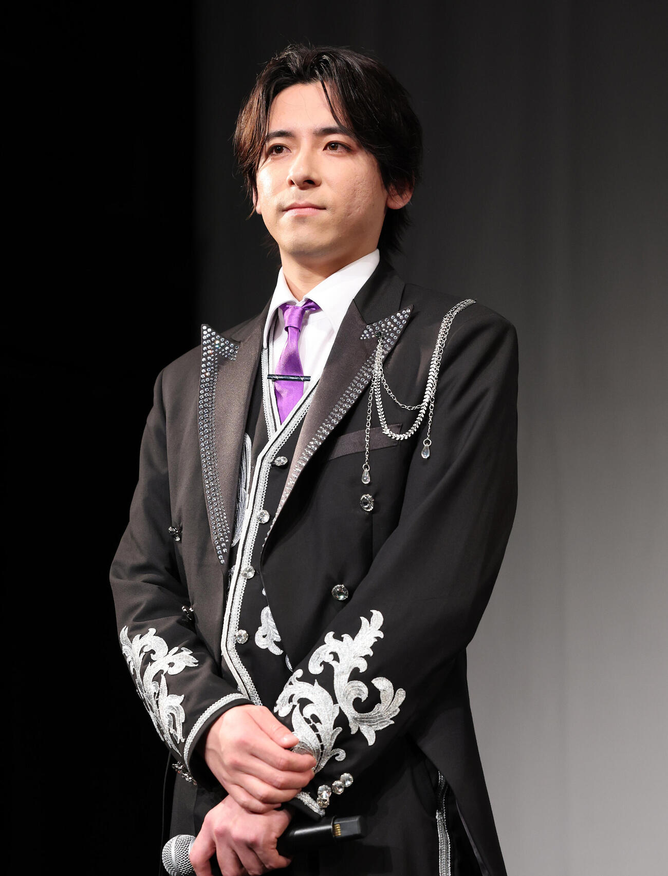 「SHiZUKU」お披露目会に臨む古川カベルネ卓人（撮影・鈴木正人）