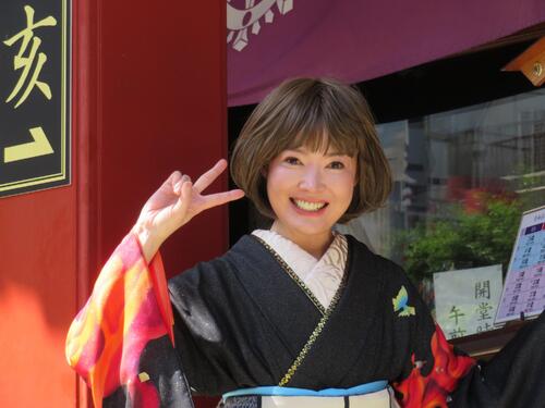 田川寿美の35周年記念曲、友人IKKOがどんだけ～サポート　初ウィッグ＆題字
