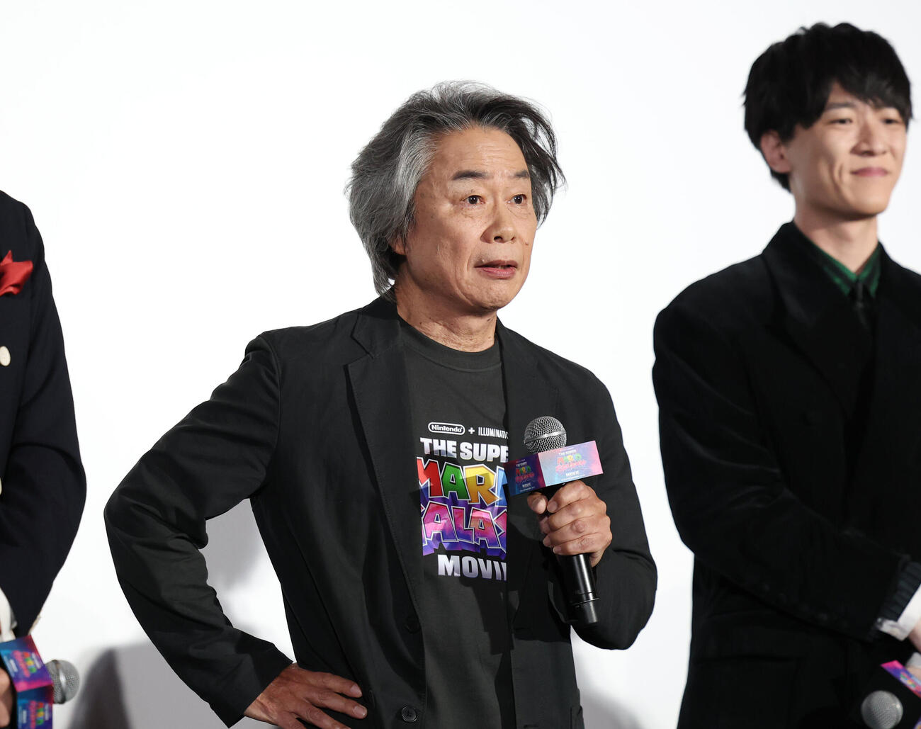 ジャパンプレミア試写に登壇し話をする宮本茂プロデューサー（撮影・増田悦実）