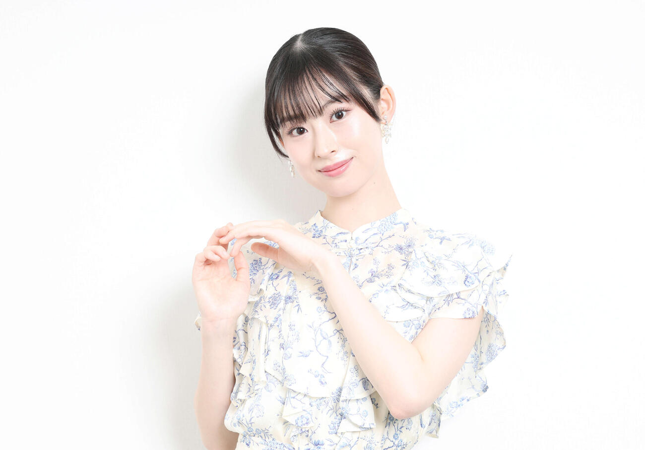 2nd写真集「BEST，」が好評の井本彩花（撮影・宮地輝）