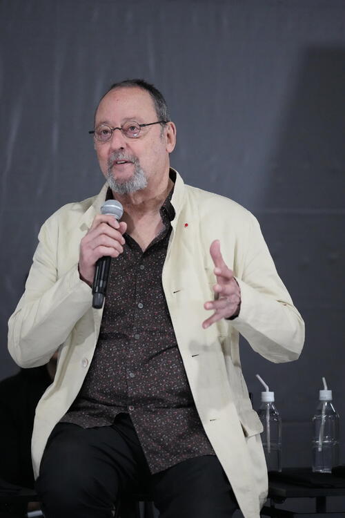 ジャン・レノ、国内11都市巡演「京都が好き。富山は日本酒がおいしい」流ちょうな日本語も披露