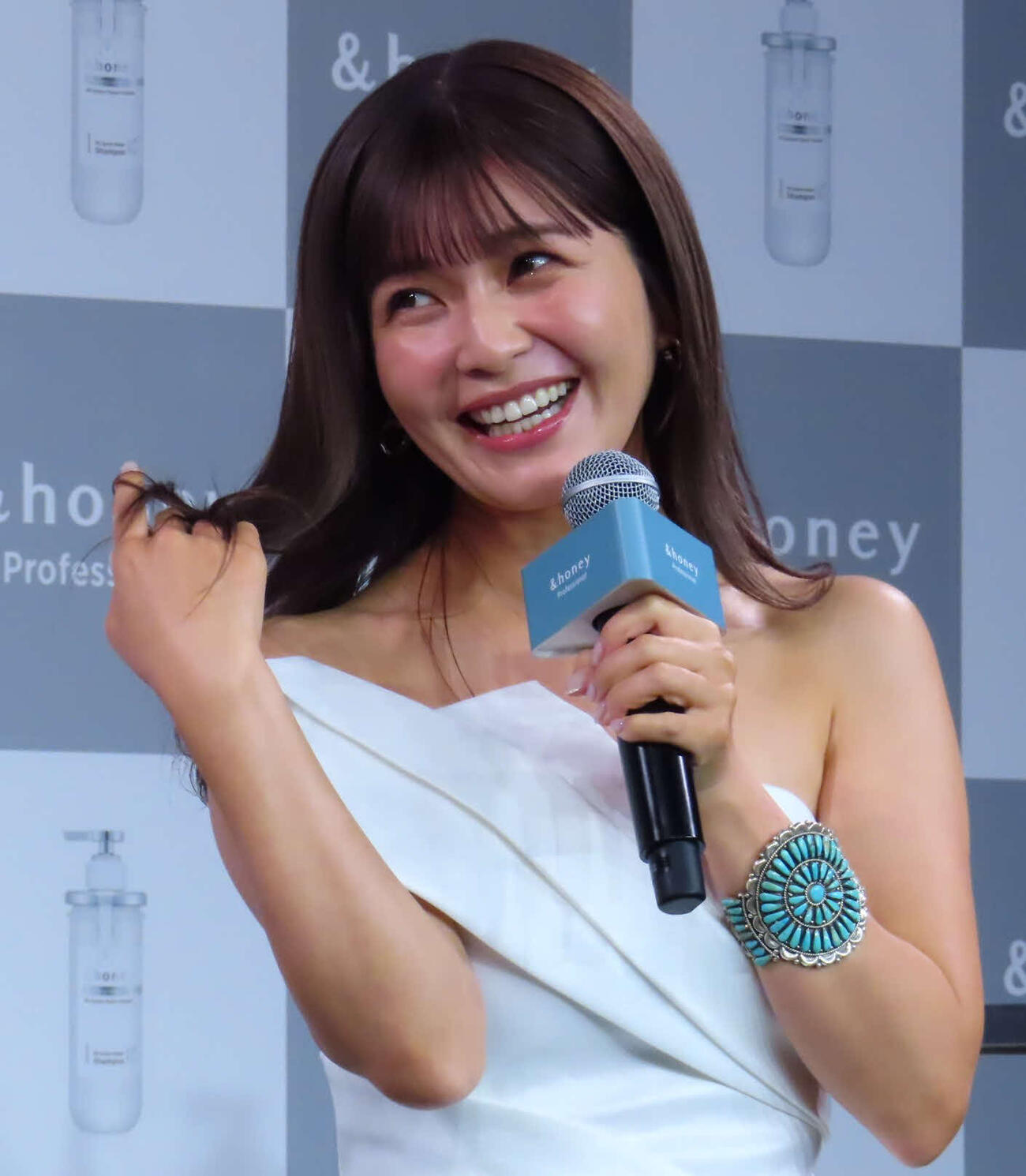 「＆honey Professional」誕生記念発表会に出席した宇野実彩子