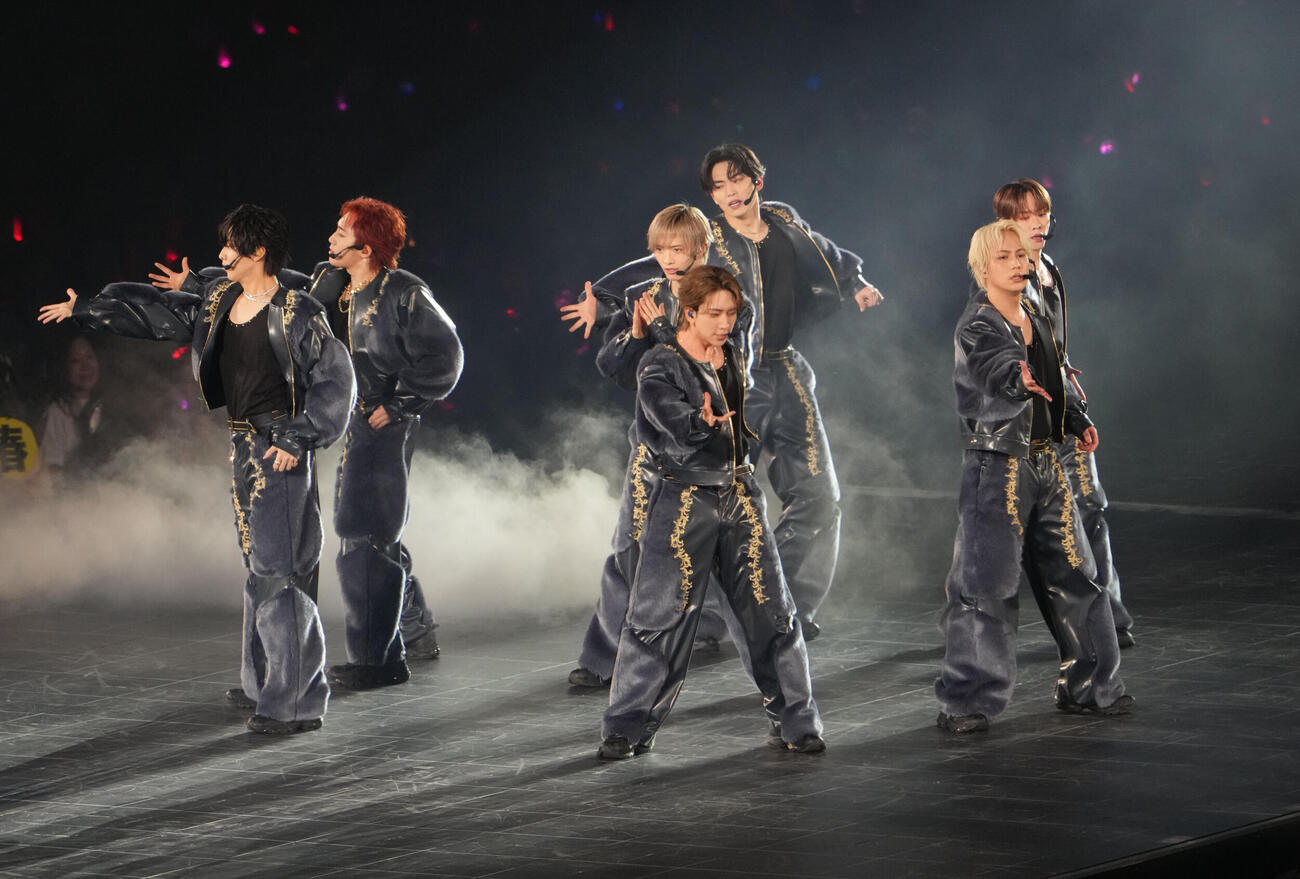 toHEROes～TOBE 3rd Super Live～　華麗なパフォーマンスでファンを魅了するIMP．（撮影・森本幸一）