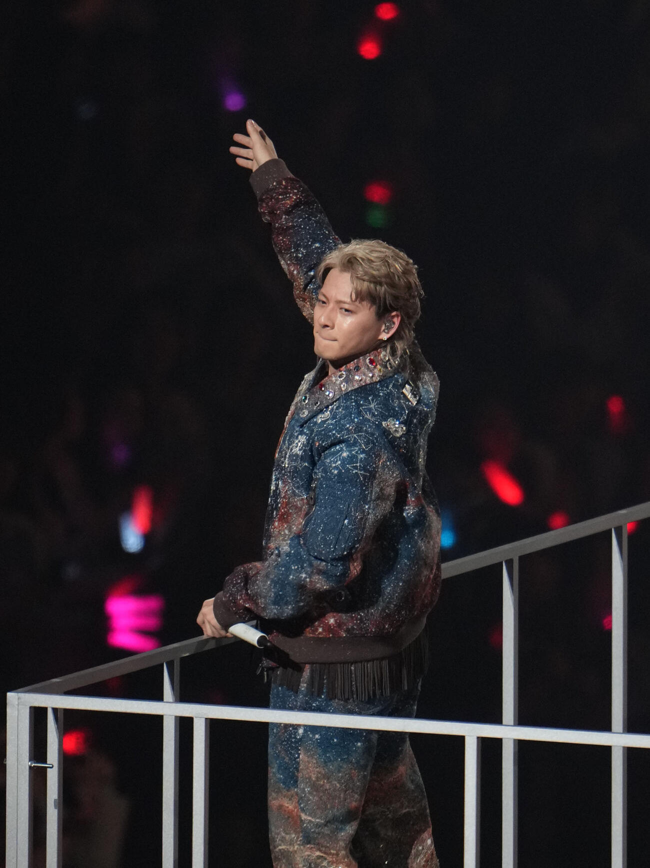 toHEROes～TOBE 3rd Super Live～　ファンの声援に応えるNumber＿iの平野紫躍（撮影・森本幸一）＝2026年4月20日バンテリンドームナゴヤ