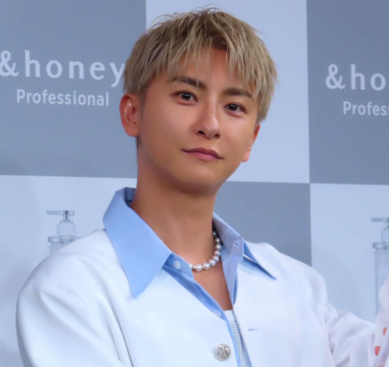 「＆honey Professional」誕生記念発表会に出席した與真司郎