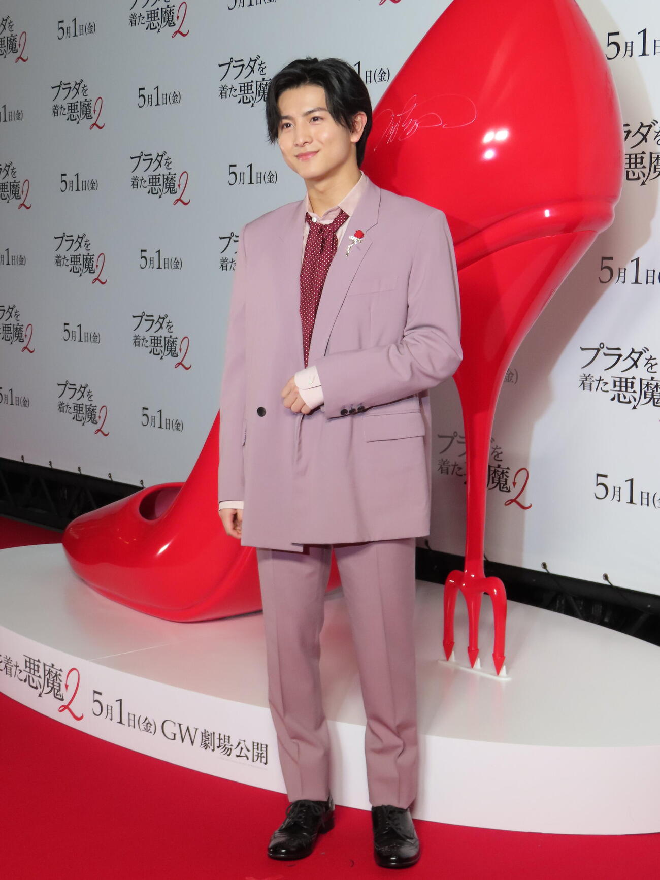 映画「プラダを着た悪魔2」ジャパンプレミアに登場した超特急の柏木悠