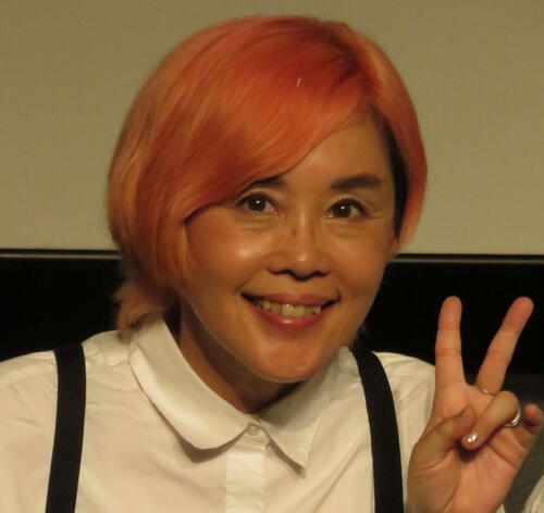 野沢直子、人気後輩芸人が自宅訪問「神ツーショ」「日本の誇り集合」