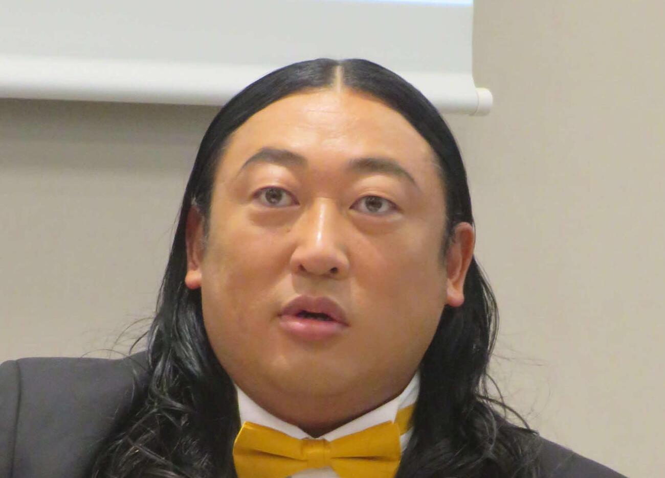 ロバート秋山竜次（2025年3月撮影）