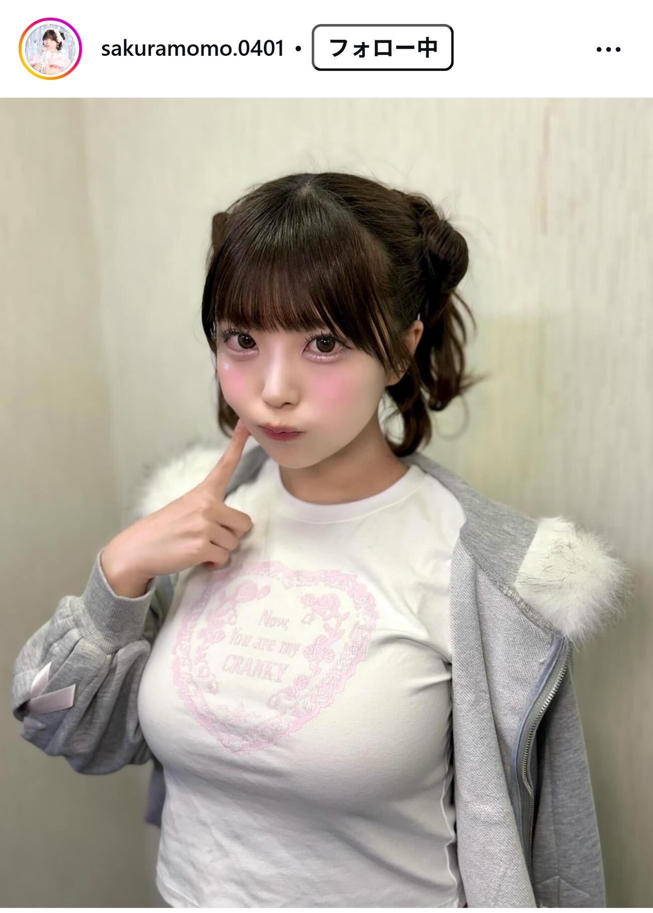 さくらもものインスタグラムから