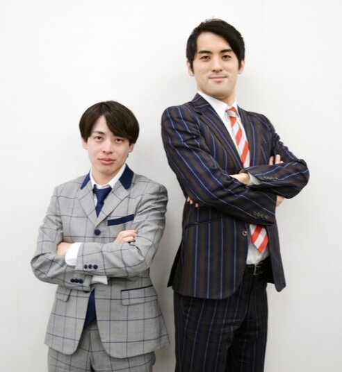 キャリア初の単独ライブ「ヒトバカ」を開催するさすらいラビーの宇野慎太郎（左）と中田和伸